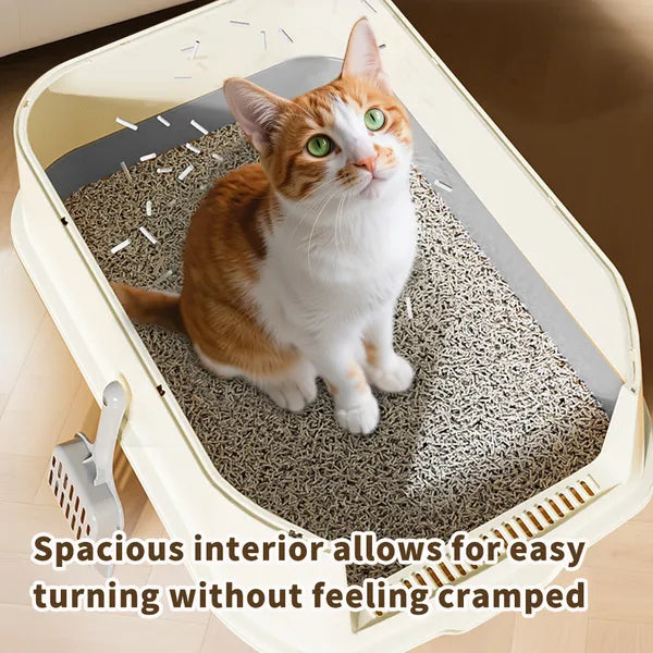 Double door litter box showing spacious interior